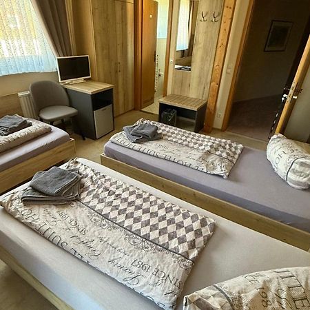Hotel Pension Pamina Βερολίνο Εξωτερικό φωτογραφία